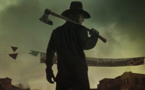 filmul-“thanksgiving”-transforma-ziua-recunostintei-intr-un-cosmar-sangeros-–-trailer