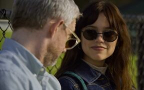 jenna-ortega-si-martin-freeman-au-o-relatie-complicata-in-“miller’s-girl”-–-trailer