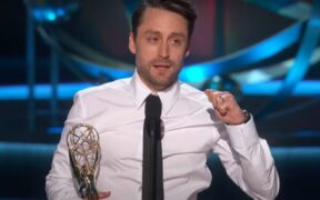 premiile-emmy-2023:-“succession”-si-“the-bear”-au-castigat-cele-mai-multe-trofee-–-lista