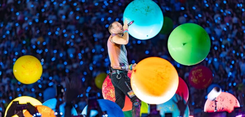 coldplay-lanseaza-primul-album-ecologic-din-lume,-realizat-din-plastic-reciclat-–-teaser