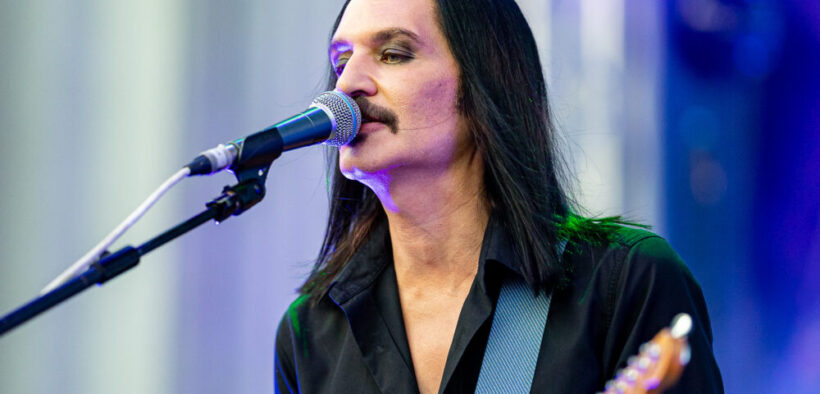 placebo-lanseaza-documentarul-“this-search-for-meaning”-pe-dvd-si-blu-ray