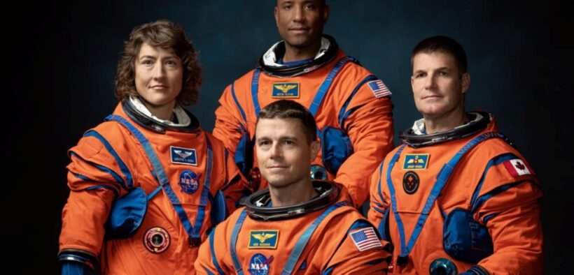 ce-muzica-asculta-astronautii-din-misiunea-artemis-ii;-queen,-david-bowie-si-chappell-roan-se-afla-in-playlist