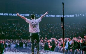 video:-the-motans-a-lansat-varianta-live-a-piesei-“versus”,-filmata-in-concert-la-chisinau-arena