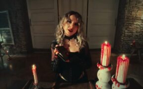 ilinca-lanseaza-piesa-“tarot”-alaturi-de-e-an-na,-extrasa-de-pe-albumul-“divin-feminin”-–-video