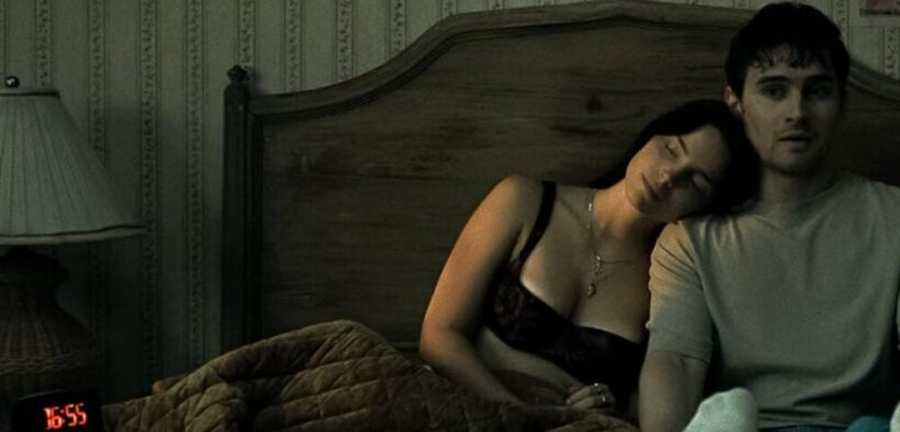 obsession-review:-filmul-horror-al-momentului-sau-o-masinarie-de-hype?