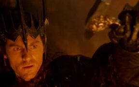 the-rings-of-power-revine-in-noiembrie:-simon-pegg-este-balrogul,-iar-sauron-faureste-inelul-(trailer)