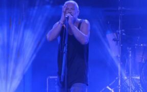 luna-amara-a-lansat-“ceva-de-mpartit”,-o-piesa-despre-“neincrederea-in-cei-din-jur”-(video)