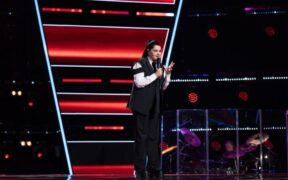 ioana-state,-de-la-stand-up-comedy-la-vocea-romaniei.-“m-am-tot-visat-pe-aceasta-scena”
