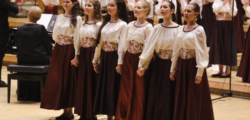 corul-de-copii-radio-sustine-doua-concerte-cu-acces-liber-alaturi-de-invitati-din-germania-si-elvetia