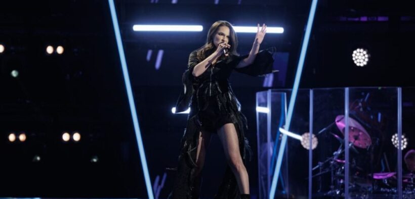 gabriela-amza-a-cantat-“choke-me”-(alexandra-capitanescu)-in-auditiile-vocea-romaniei-si-a-surprins-cu-alegerea-echipei