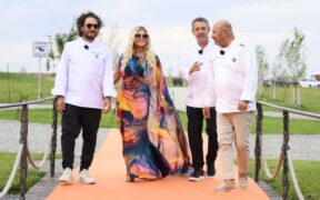 loredana-si-a-sarbatorit-ziua-la-masterchef,-in-mijlocul-padurii